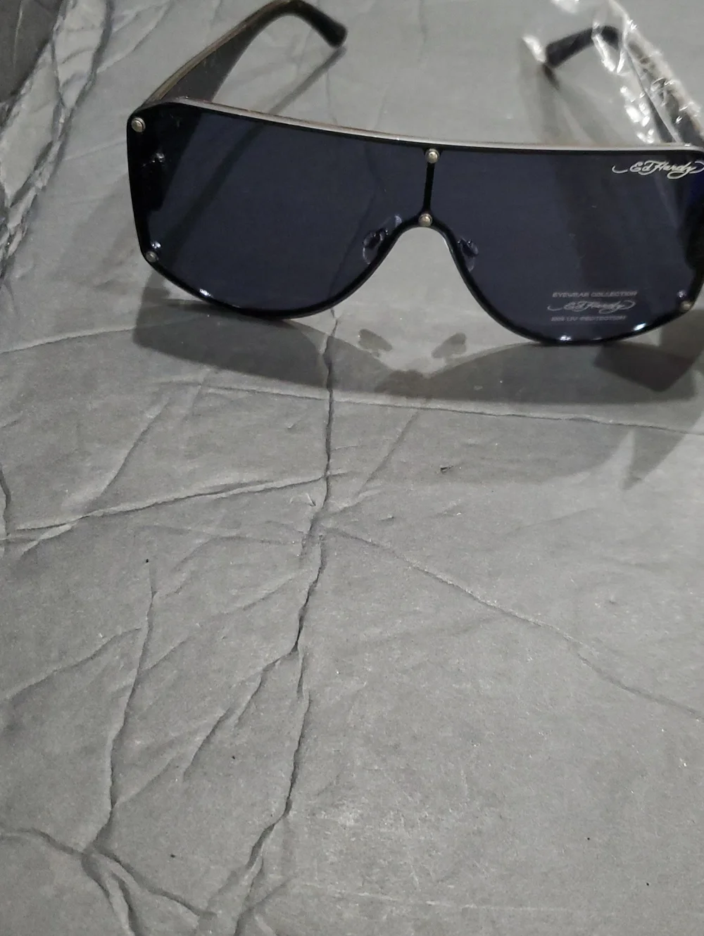 Ed Hardy Fatal Attraction love kills slowly 1971 emblem black shield sunglasses